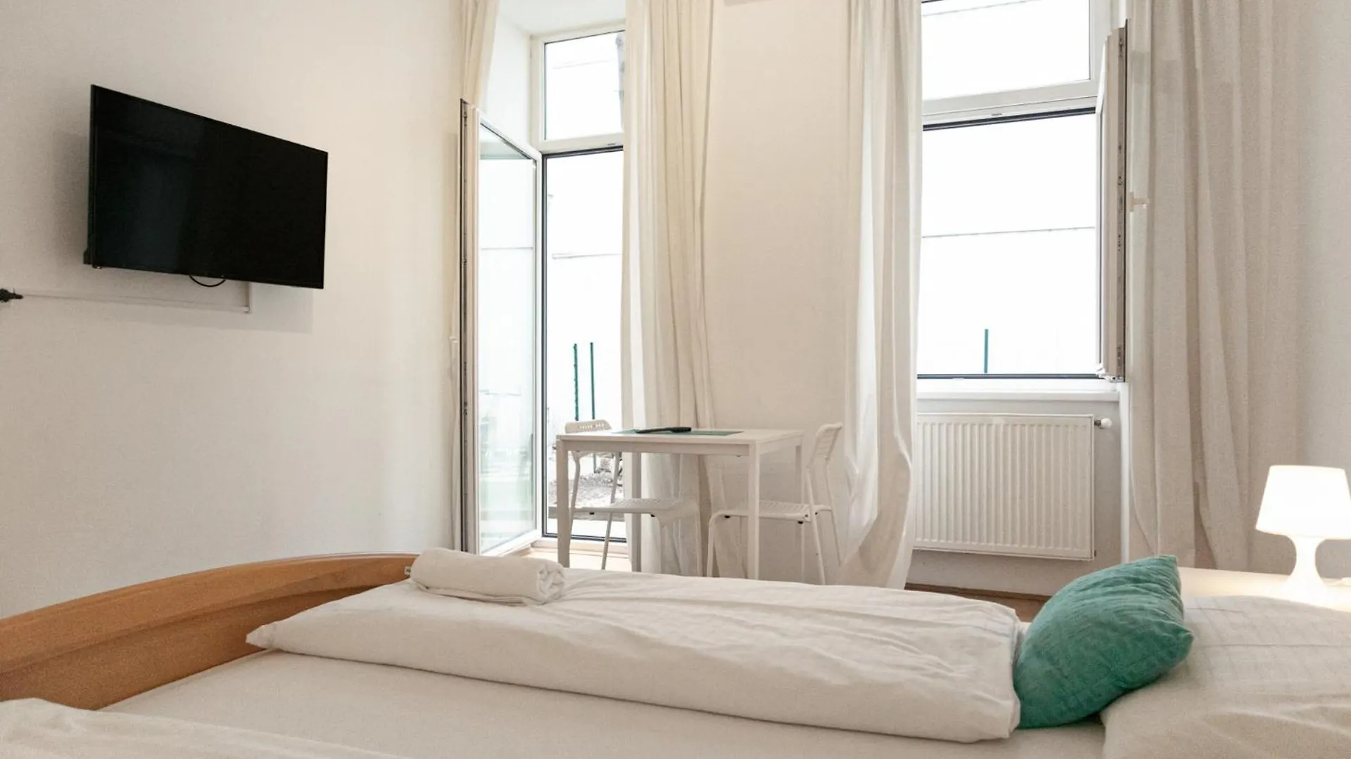 Lovely 3Br Shared Apart - Perfect For Longstays In Lockdown Viena Apartamento