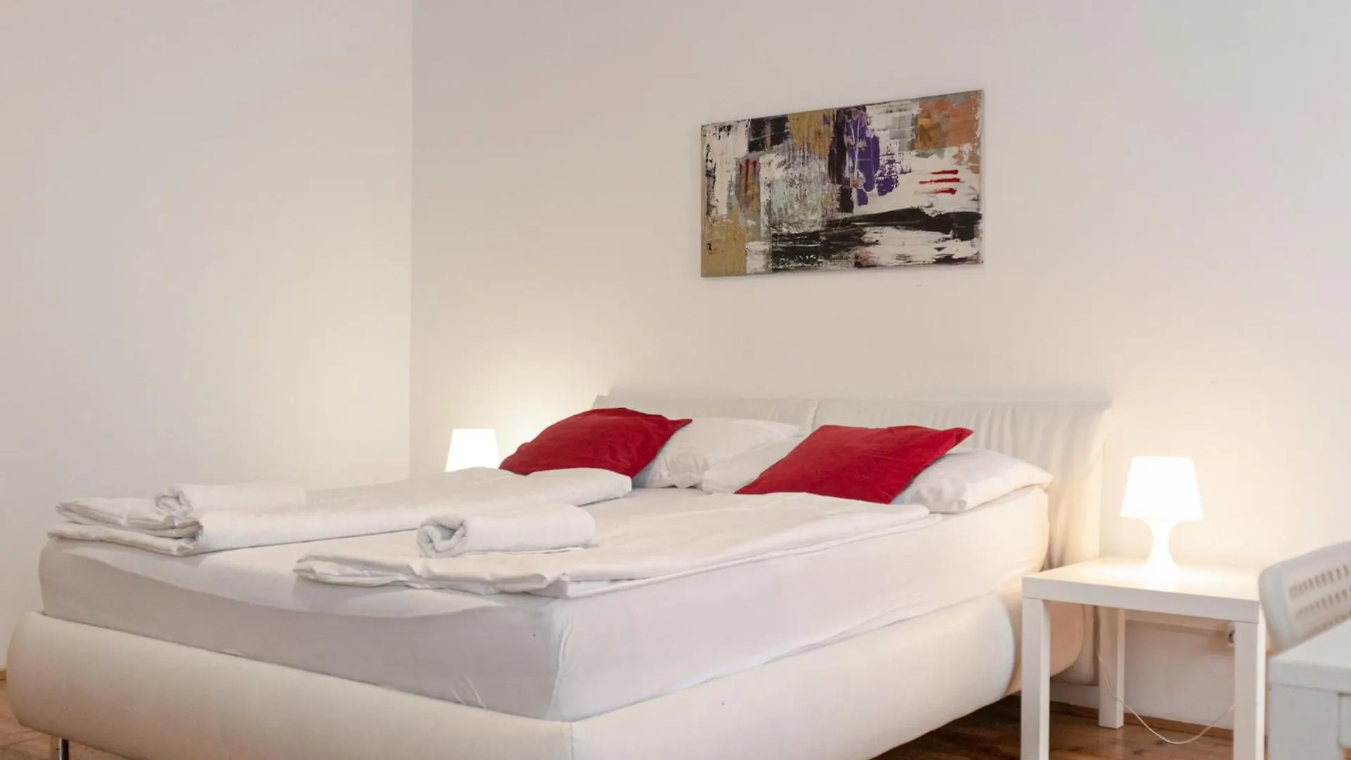 Apartamento Lovely 3Br Shared Apart - Perfect For Longstays In Lockdown Viena Áustria